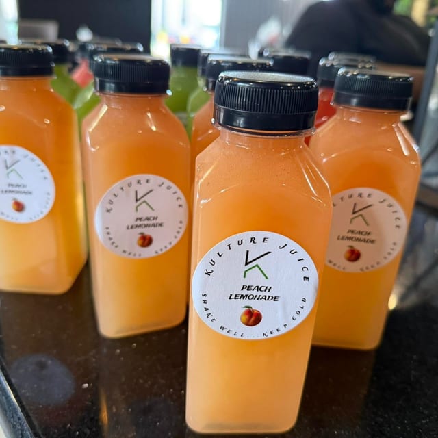 Sea Moss Lemonades.